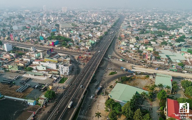 TP.HCM đề xuất xây dựng đường trên cao kết nối với sân bay Tân Sơn Nhất TP.HCM đề xuất xây dựng đường trên cao kết nối với sân bay Tân Sơn Nhất