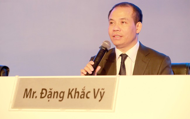 Ông Đặng Khắc Vỹ, Chủ tịch HĐQT VIB: 