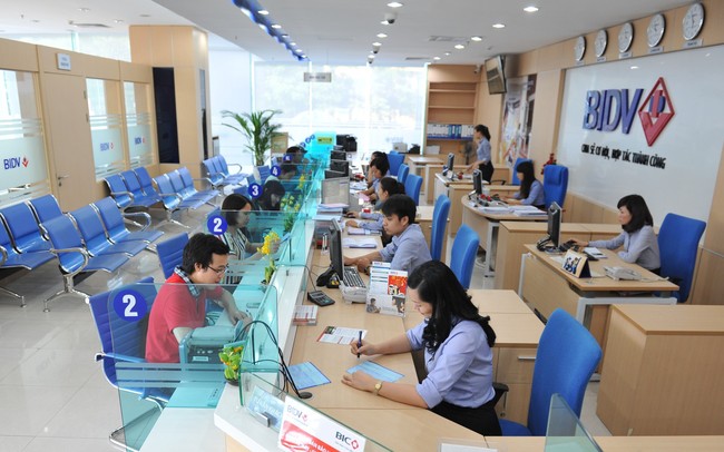 Tỷ giá tăng mạnh ngày cuối tuần Tỷ giá tăng mạnh ngày cuối tuần