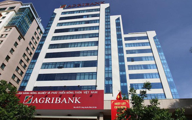 Agribank đã hoàn trả tiền cho 12 khách hàng có tài khoản bị bốc hơi trong đêm
