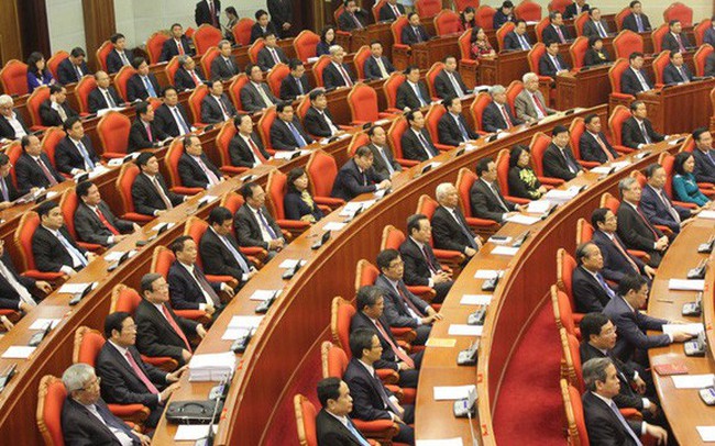 Hội nghị Trung ương 7: Xây dựng đội ngũ cán bộ ngang tầm nhiệm vụ