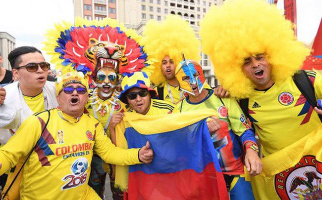 Fan thế giới tạo ra bầu không khí lễ hội ở Nga trong ngày khai mạc World Cup 2018 Fan thế giới tạo ra bầu không khí lễ hội ở Nga trong ngày khai mạc World Cup 2018