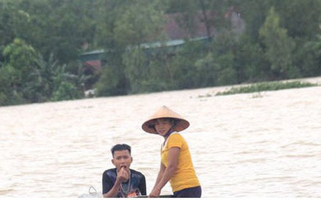 Ảnh: Bão số 3 gây mưa to, lũ lớn khiến bản làng tan hoang