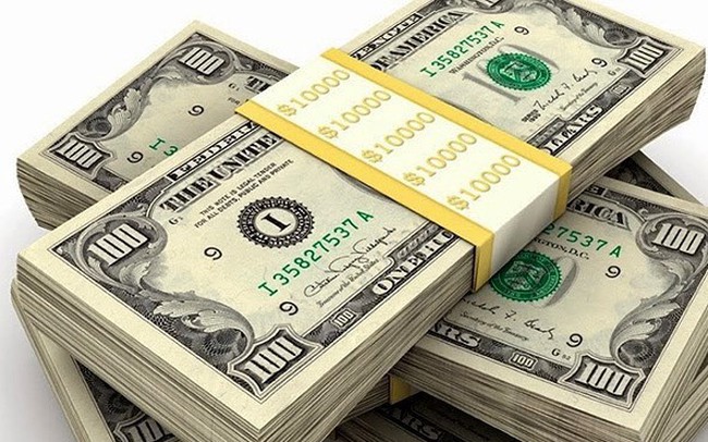 Tỷ giá trung tâm leo lên đỉnh mới, USD chợ đen vượt mốc 23.600 đồng