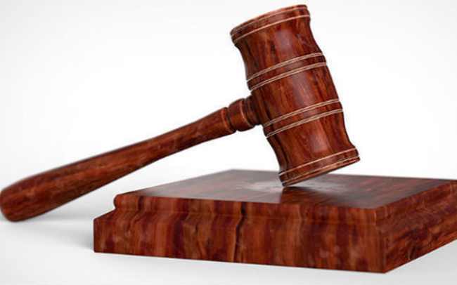 Giao dịch cổ phiếu HBC, một Thành viên HĐQT Xây dựng Hòa Bình vừa bị UBCKNN phạt