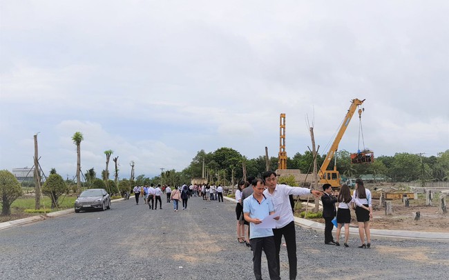 Vì sao đất nền vẫn hút giới đầu tư