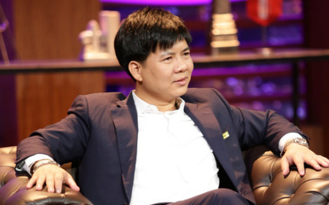 Shark Thuỷ, Shark Phú “mách nước” startup bí quyết thưởng Tết thông minh cho nhân viên dù tài chính công ty còn eo hẹp Shark Thuỷ, Shark Phú “mách nước” startup bí quyết thưởng Tết thông minh cho nhân viên dù tài chính công ty còn eo hẹp