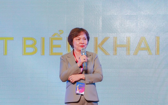 Chủ tịch PNJ Cao Thị Ngọc Dung: Thành công của một doanh nghiệp không chỉ được đo bằng lợi nhuận mà còn bao gồm trách nhiệm với môi trường, xã hội Chủ tịch PNJ Cao Thị Ngọc Dung: Thành công của một doanh nghiệp không chỉ được đo bằng lợi nhuận mà còn bao gồm trách nhiệm với môi trường, xã hội