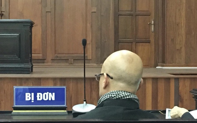 Vụ ly hôn ngàn tỷ tại Trung Nguyên: Tiếp tục hoãn phiên phúc thẩm do bà Lê Hoàng Diệp Thảo nhập viện