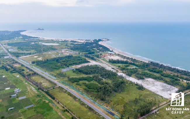 Thị trường BĐS nghỉ dưỡng ven biển phía Nam sôi động cùng hàng loạt dự án cao tốc