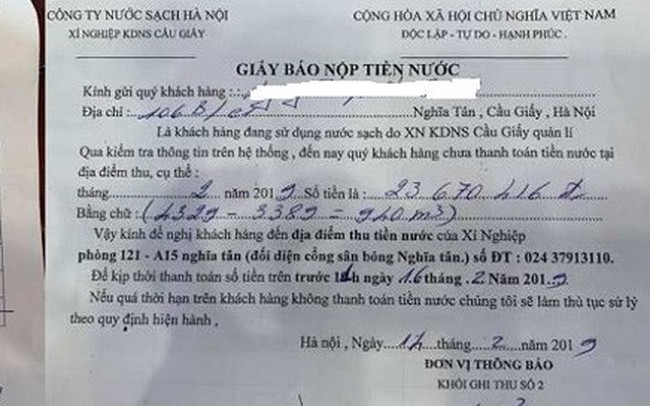 HÃ  Ná»i: "ChoÃ¡ng" thÃ´ng bÃ¡o tiá»n nÆ°á»c 23,6 triá»u Äá»ng/thÃ¡ng, khÃ´ng ná»p cáº¯t nÆ°á»c