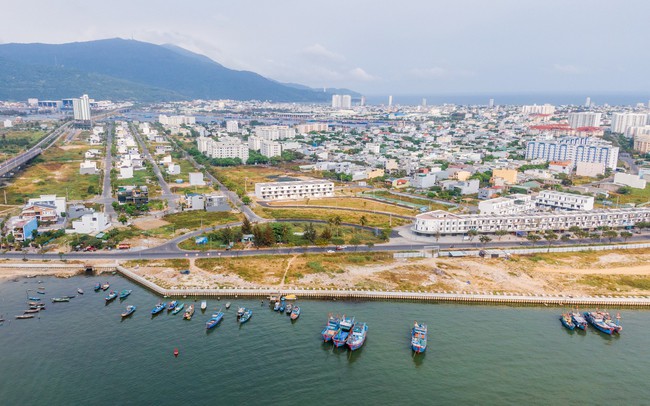 Đà Nẵng: Xử lý nghiêm việc tung tin bịa đặt, lừa đảo trên thị trường bất động sản Đà Nẵng: Xử lý nghiêm việc tung tin bịa đặt, lừa đảo trên thị trường bất động sản