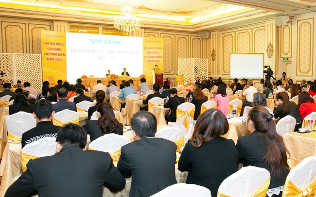 Nam A Bank sẽ trả cổ tức tỷ lệ 16%, niêm yết cổ phiếu trên HoSE trong năm nay Nam A Bank sẽ trả cổ tức tỷ lệ 16%, niêm yết cổ phiếu trên HoSE trong năm nay