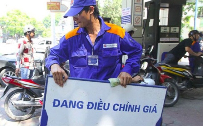 5 nhóm ngành chịu tác động trực tiếp của giá xăng dầu 5 nhóm ngành chịu tác động trực tiếp của giá xăng dầu