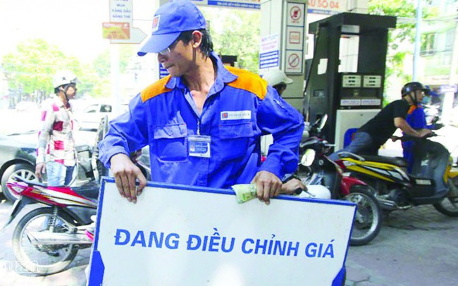 Hết sức cẩn trọng trong điều hành giá