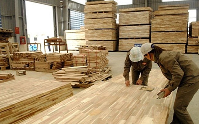 Xuất khẩu lâm sản tăng gần 18% trong 4 tháng đầu năm
