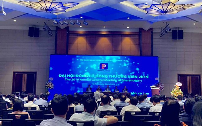 Quỹ bình ổn xăng dầu âm 240 tỷ đồng, nguyên Chủ tịch Petrolimex cho rằng "điều này chưa bao giờ xảy ra trước đây" Quỹ bình ổn xăng dầu âm 240 tỷ đồng, nguyên Chủ tịch Petrolimex cho rằng "điều này chưa bao giờ xảy ra trước đây"