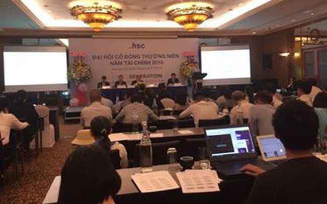 ĐHĐCĐ Chứng khoán HSC: Mất dần thị phần phái sinh, cổ đông chất vấn liệu có tham gia thao túng thị trường? ĐHĐCĐ Chứng khoán HSC: Mất dần thị phần phái sinh, cổ đông chất vấn liệu có tham gia thao túng thị trường?