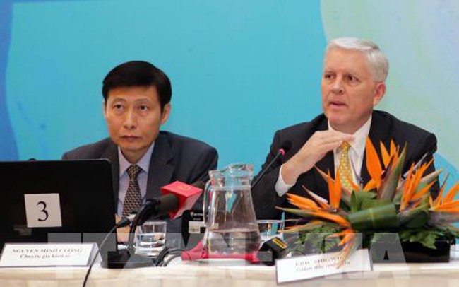 ADB: Cho dù chiến tranh thương mại đi theo kịch bản nào thì Việt Nam đều được hưởng lợi! ADB: Cho dù chiến tranh thương mại đi theo kịch bản nào thì Việt Nam đều được hưởng lợi!