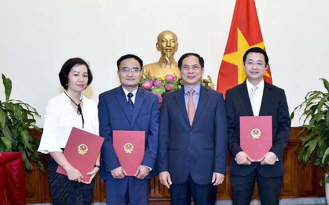 Bộ Ngoại giao bổ nhiệm lãnh đạo cấp Vụ