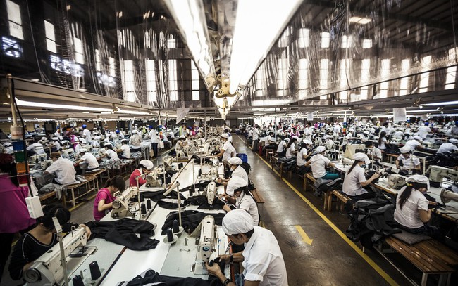 Việt Nam đang ở đâu trên cuộc đua đón dòng FDI quốc tế Việt Nam đang ở đâu trên cuộc đua đón dòng FDI quốc tế