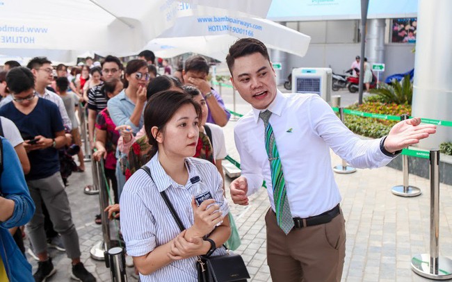 Bamboo Airways nhận niềm vui bất ngờ dịp khai trương trụ sở: 8.000 vé máy bay được mua trong vỏn vẹn 6 ngày Bamboo Airways nhận niềm vui bất ngờ dịp khai trương trụ sở: 8.000 vé máy bay được mua trong vỏn vẹn 6 ngày