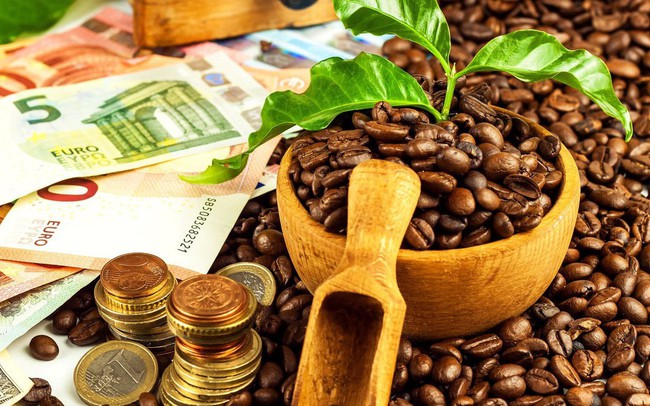 Thị trường ngày 15/6: Giá ngô, lúa mì và đường tăng mạnh, dầu thô cũng tăng tiếp Thị trường ngày 15/6: Giá ngô, lúa mì và đường tăng mạnh, dầu thô cũng tăng tiếp