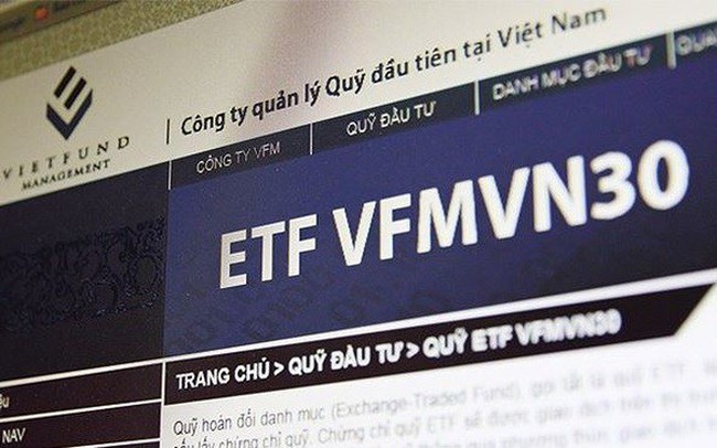 Liên tục phát hành chứng chỉ quỹ, quy mô danh mục quỹ ETF nội VFMVN30 đã ngang ngửa FTSE Vietnam ETF Liên tục phát hành chứng chỉ quỹ, quy mô danh mục quỹ ETF nội VFMVN30 đã ngang ngửa FTSE Vietnam ETF
