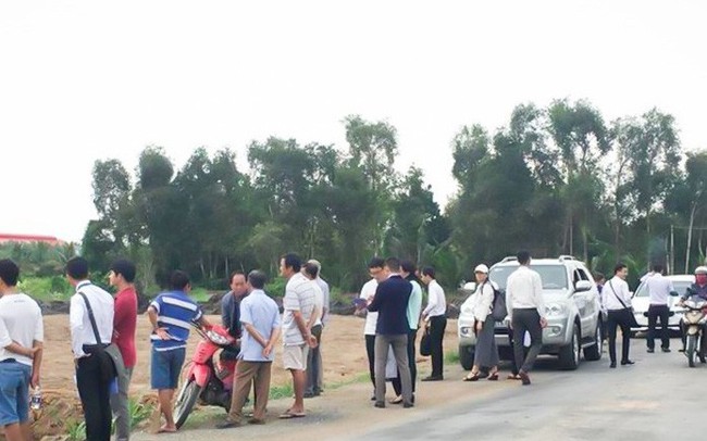 Vì sao nhà đầu tư rầm rộ "săn" đất Long Thành (Đồng Nai)? Vì sao nhà đầu tư rầm rộ "săn" đất Long Thành (Đồng Nai)?