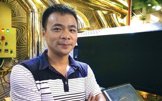 5 năm rời khỏi Thế giới di động, ông Đinh Anh Huân đang bắt tay xây dựng chuỗi siêu thị thực phẩm như ông Nguyễn Đức Tài? 5 năm rời khỏi Thế giới di động, ông Đinh Anh Huân đang bắt tay xây dựng chuỗi siêu thị thực phẩm như ông Nguyễn Đức Tài?