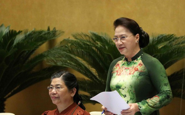 Chủ tịch Quốc hội: "Theo tôi biết là thi hoa hậu không có vòng tứ kết đâu" Chủ tịch Quốc hội: "Theo tôi biết là thi hoa hậu không có vòng tứ kết đâu"