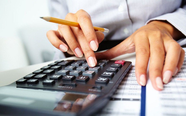 Hàng loạt cá nhân và tổ chức bị UBCKNN xử phạt trong tuần vừa qua Hàng loạt cá nhân và tổ chức bị UBCKNN xử phạt trong tuần vừa qua