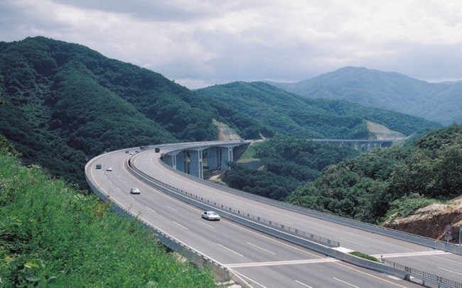 Nâng tốc độ cao tốc Hạ Long – Vân Đồn lên 100km/h Nâng tốc độ cao tốc Hạ Long – Vân Đồn lên 100km/h