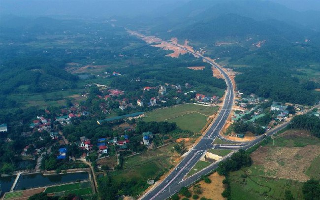 Đất ngoại thành nhiều quận, huyện Hà Nội tăng giá