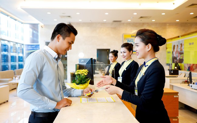 Nam A Bank bÃ¡o lÃ£i 442 tá»· Äá»ng trong 6 thÃ¡ng Äáº§u nÄm