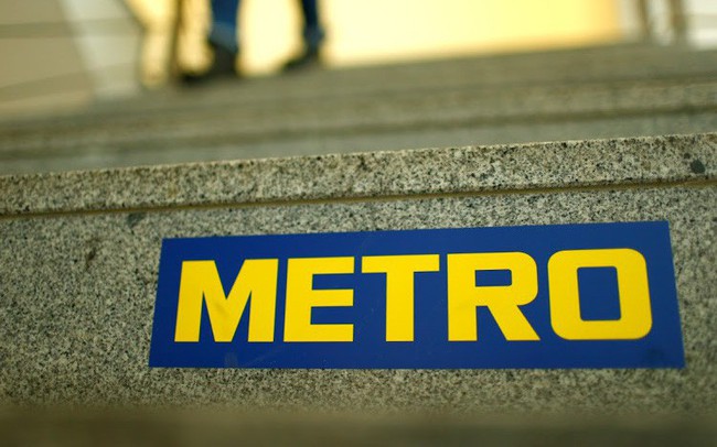 Metro vật lộn với cuộc chiến giành độc lập trước 2 ông trùm Đông Âu Metro vật lộn với cuộc chiến giành độc lập trước 2 ông trùm Đông Âu