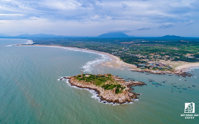 Quyáº¿t liá»t thanh lá»c dá»± Ã¡n "ma", thá» trÆ°á»ng BÄS nghá» dÆ°á»¡ng BÃ¬nh Thuáº­n láº¡i bÃ¹ng ná»