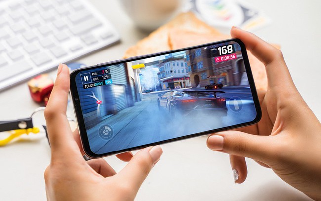 Vingroup tung Äiá»n thoáº¡i VSmart tháº¿ há» 2 giÃ¡ 7 triá»u vá»i camera gÃ³c rá»ng, chá»¥p ÄÃªm nhÆ° phÃ¢n khÃºc cao cáº¥p