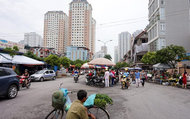 TS. VÅ© ThÃ nh Tá»± Anh: Nhiá»u khu á» HÃ  Ná»i, TP. Há» ChÃ­ Minh vÃ´ cÃ¹ng nháº¿ch nhÃ¡c, chá» cáº§n táº¯t Äi vÃ i ngá»n ÄÃ¨n, biá»n hiá»u, sáº½ giá»ng hÃ¬nh áº£nh HÃ  Ná»i thá»i bao cáº¥p