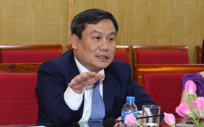 Thá»© trÆ°á»ng VÅ© Äáº¡i Tháº¯ng: Náº¿u chá» nhÃ¬n cÃ¡c con sá» rá»i quy chá»¥p Äáº§u tÆ° nÆ°á»c ngoÃ i láº¥n Ã¡t trong nÆ°á»c thÃ¬ cáº§n cÃ¢n nháº¯c!