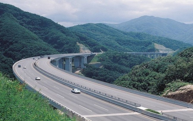 Quảng Ninh đặt mục tiêu khởi công cao tốc Vân Đồn – Móng Cái trong quý I/2019 Quảng Ninh đặt mục tiêu khởi công cao tốc Vân Đồn – Móng Cái trong quý I/2019