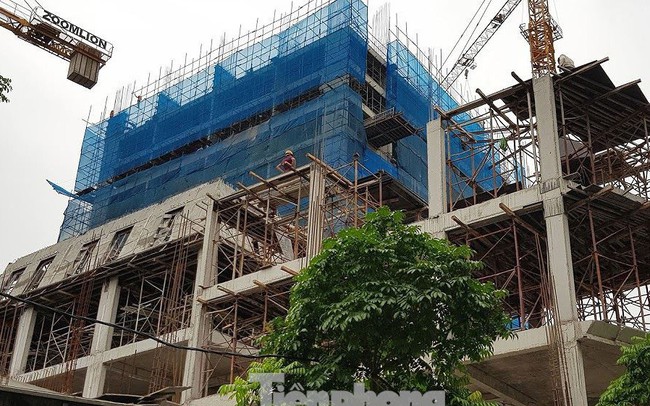 Vụ nhà dân nứt toác: Cao ốc 17 tầng xây sắp xong vẫn chưa nghiệm thu phần móng Vụ nhà dân nứt toác: Cao ốc 17 tầng xây sắp xong vẫn chưa nghiệm thu phần móng