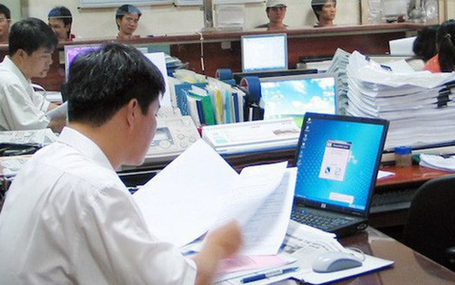 Chỉ có 0,59% công chức không hoàn thành nhiệm vụ - ảnh 1 Chỉ có 0,59% công chức không hoàn thành nhiệm vụ - ảnh 1