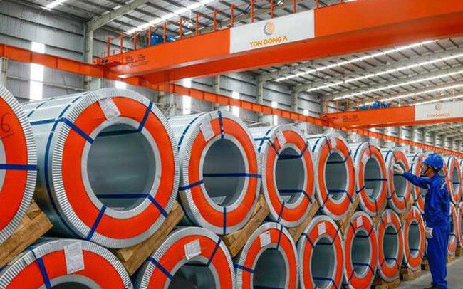 Bức tranh ngành thép và tôn mạ nửa đầu năm: Hòa Phát và Hoa Sen vẫn dẫn đầu, Tôn Đông Á vừa vươn lên mạnh mẽ để vượt mặt Nam Kim Bức tranh ngành thép và tôn mạ nửa đầu năm: Hòa Phát và Hoa Sen vẫn dẫn đầu, Tôn Đông Á vừa vươn lên mạnh mẽ để vượt mặt Nam Kim