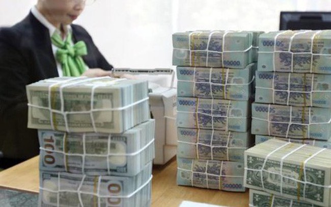 NhÃ¢n viÃªn ngÃ¢n hÃ ng nÃ o kiáº¿m tiá»n giá»i nháº¥t ná»­a Äáº§u nÄm 2019?