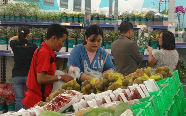 Nghịch lý rau quả: Xuất khó, nhập dễ!