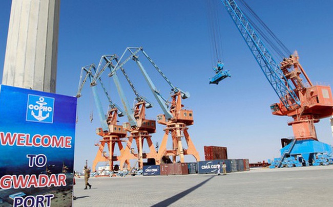 Bị Mỹ "chê" các khoản đầu tư chỉ đem lại tham nhũng và nợ nần, quan chức Trung Quốc đáp trả: IMF còn tệ hơn
