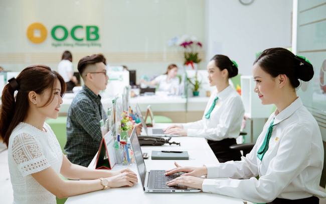Nhà băng "khát" nhân sự ngân hàng số