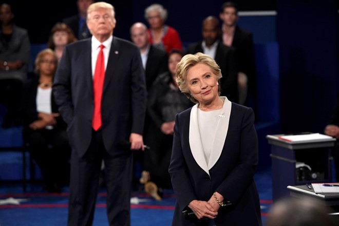 Phá lệ 50 năm, Foreign Policy ủng hộ Hillary làm Tổng thống