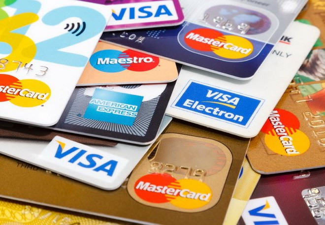 Hãy xem thẻ tín dụng là một phương tiện thanh toán thay vì một công cụ để vay tiền